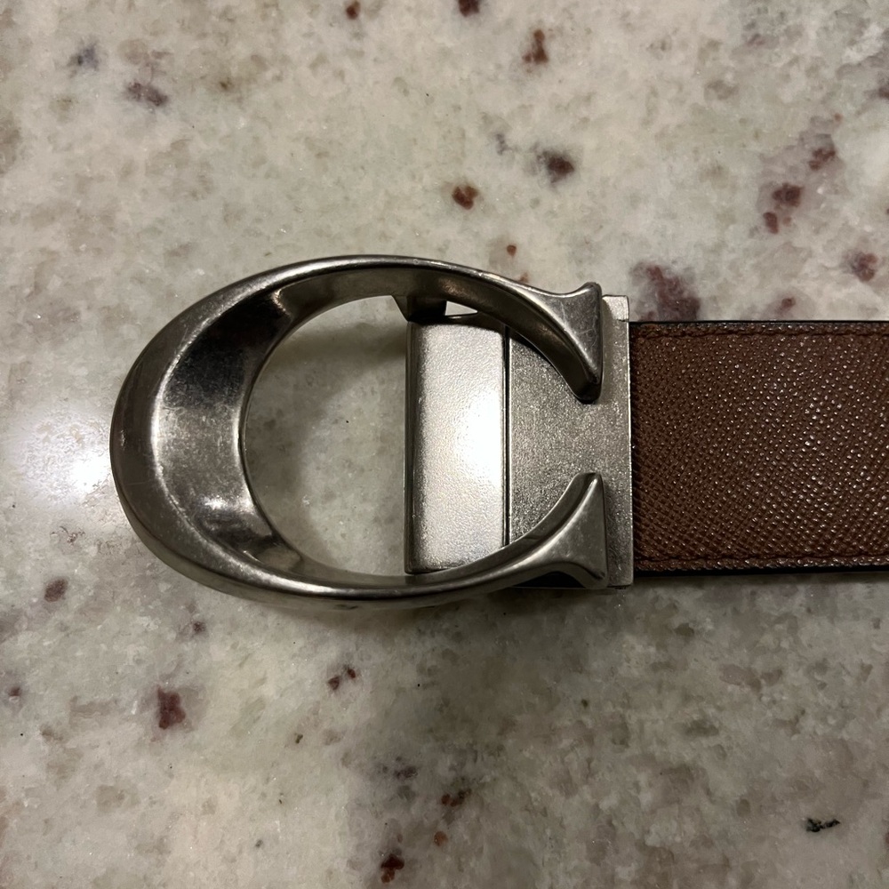 Men's Coach Brand Brown Leather Belt with Silver “C” Buckle + Reversable
